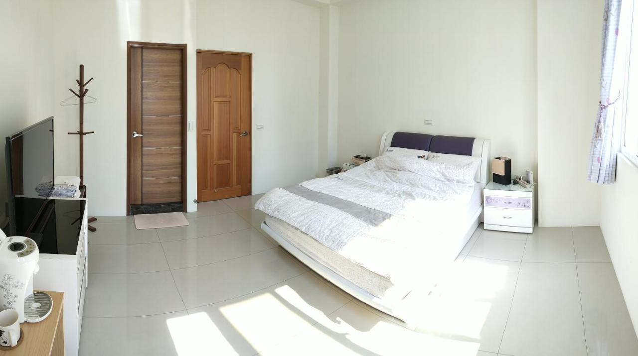 Apartamento S & P House Tainan Exterior foto